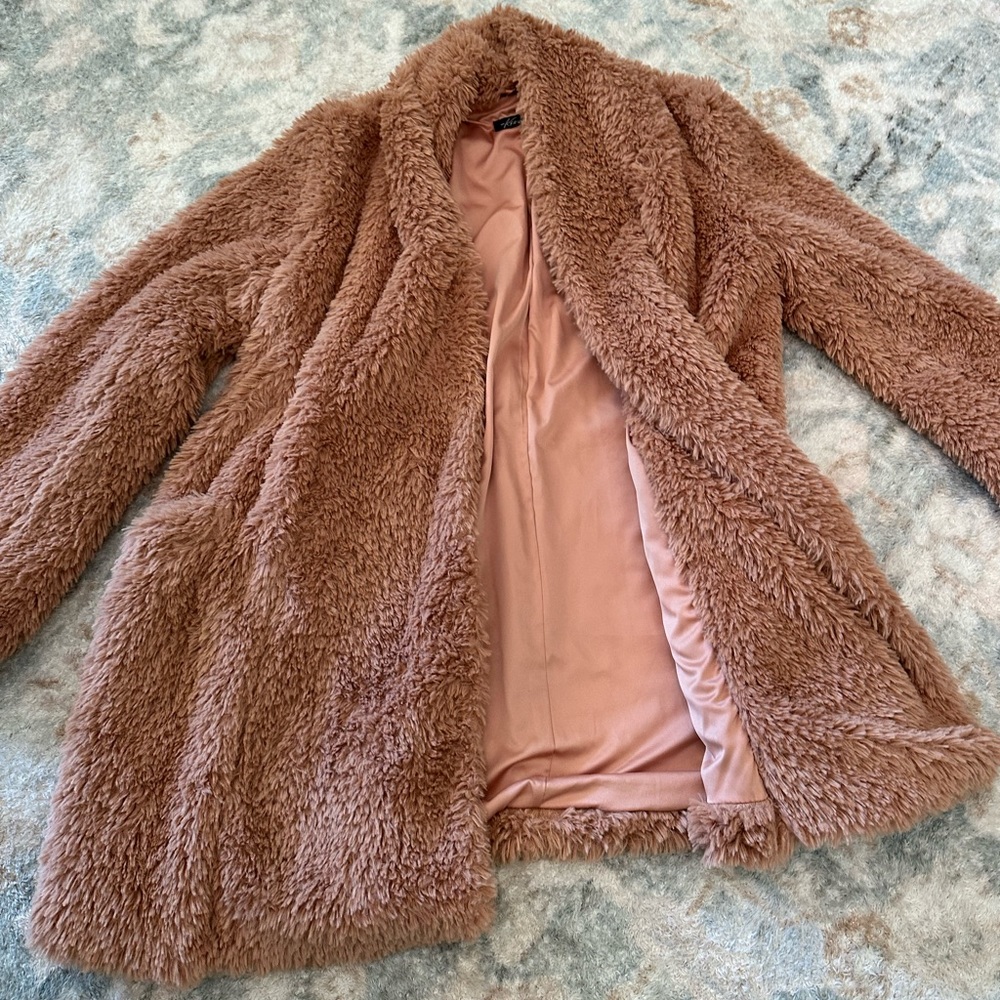 Cozy teddy 🧸 coat!